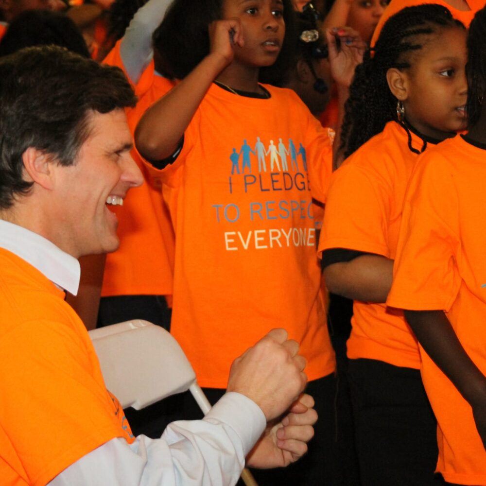 Timothy Shriver | Business Insider speaking to kids